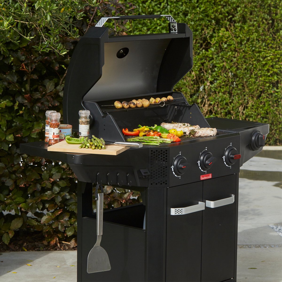 Barbecook Luca 312 - Gas Barbecue with Cabinet and Side Burner - Black
