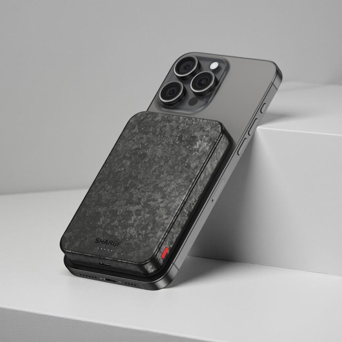 SHARGE CarbonMag Powerbank Qi2 10000 mAh - MagSafe Compatible - Slim Draadloos Opladen - Manetisch - Koolstofvezel - 20W