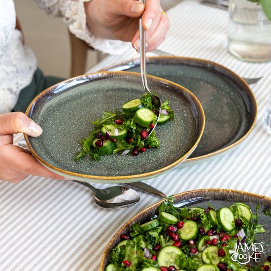 James Cooke - Moss - Service de table - 6 personnes - 18 pièces - Vert - Forme organique - Grès - Service d'assiettes