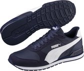PUMA St Runner V2 Nl Sneakers Unisex - Peacoat / Puma White - Maat 42