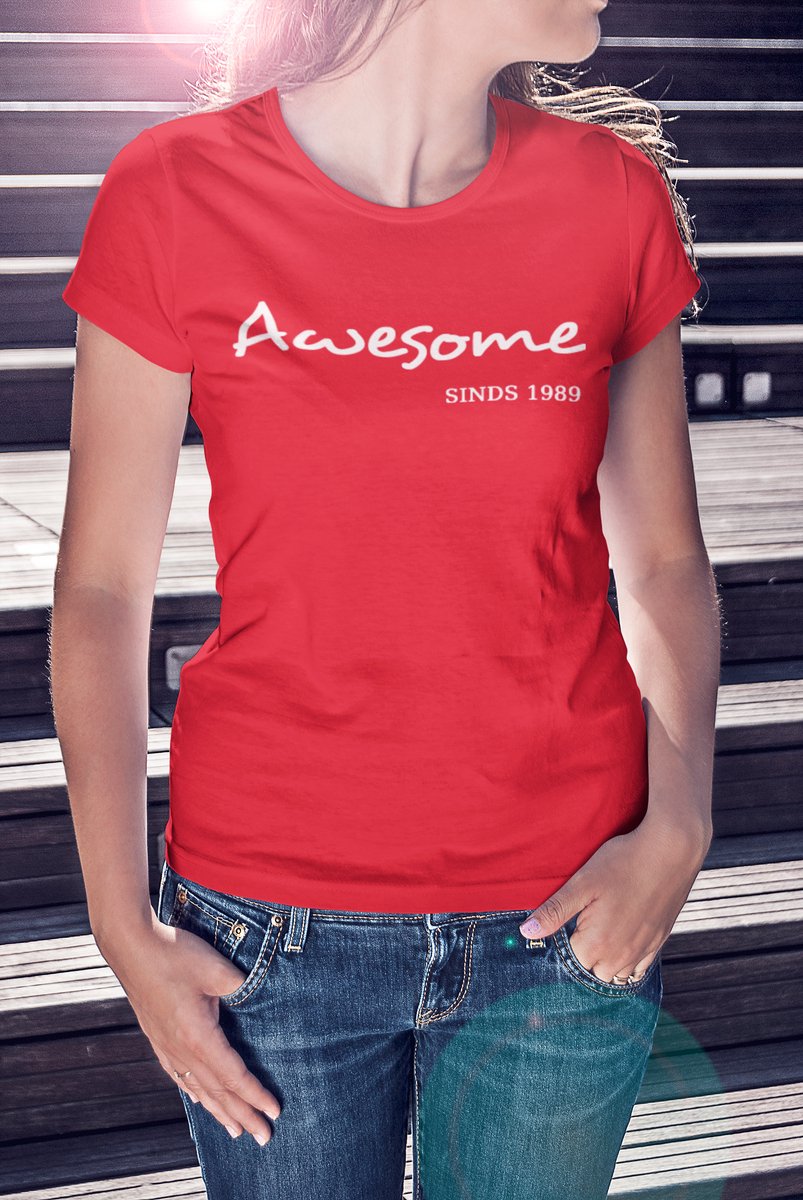 1989 Jaar Rood T-shirt dames - Maat L - Awesome - Verjaardag Cadeau vrouw - Limited Edition