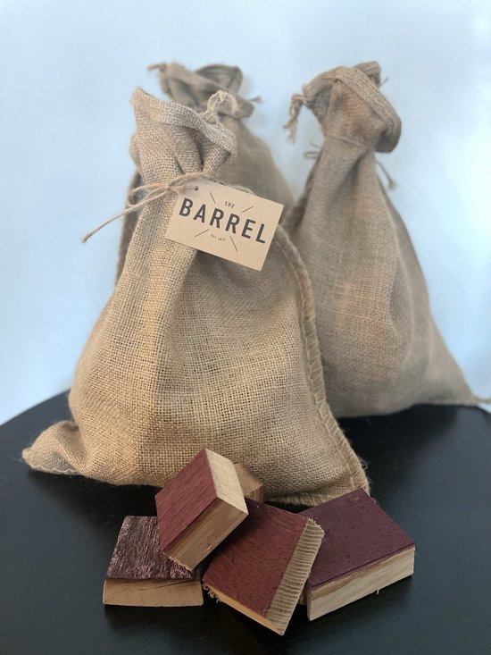 BBQ Chuncks (1,5 kg eikenhout, Rioja infused) van Smokey Olive Wood — afbeelding 2