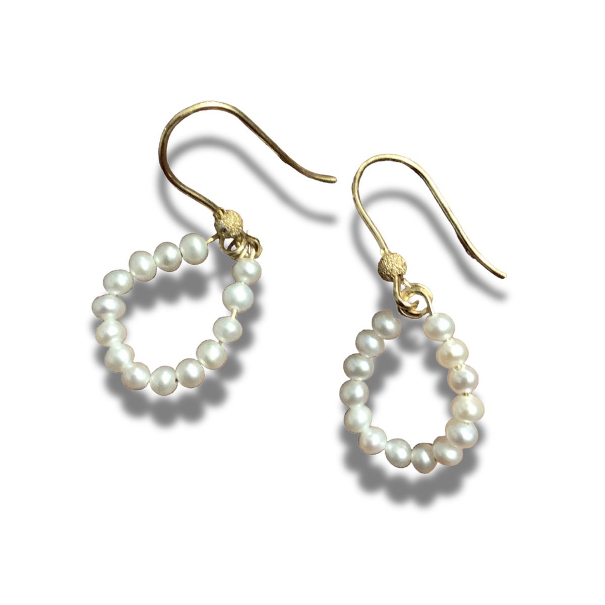 Oorbellen - oorhaken - 925 sterling zilver - silver - 14 karaat goud verguld - gold plated - natuurlijke parel