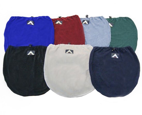 Zeven Majoni Fenderhoezen in verschillende kleuren: blauw, rood, lichtblauw, donkergroen, zwart, lichtgrijs en marineblauw.