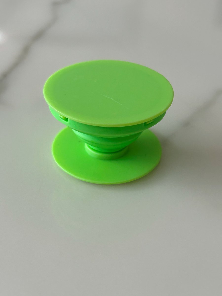 Telefoon Grip & Stand – Universele Smartphone Houder – Opvouwbaar & 360° Draaibaar – Past op Elke Telefoon of Hoesje - Groen