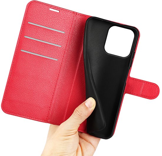 Rood kunstleren wallet book case met zwarte houder, drie kaarthouders en magneetsluiting.