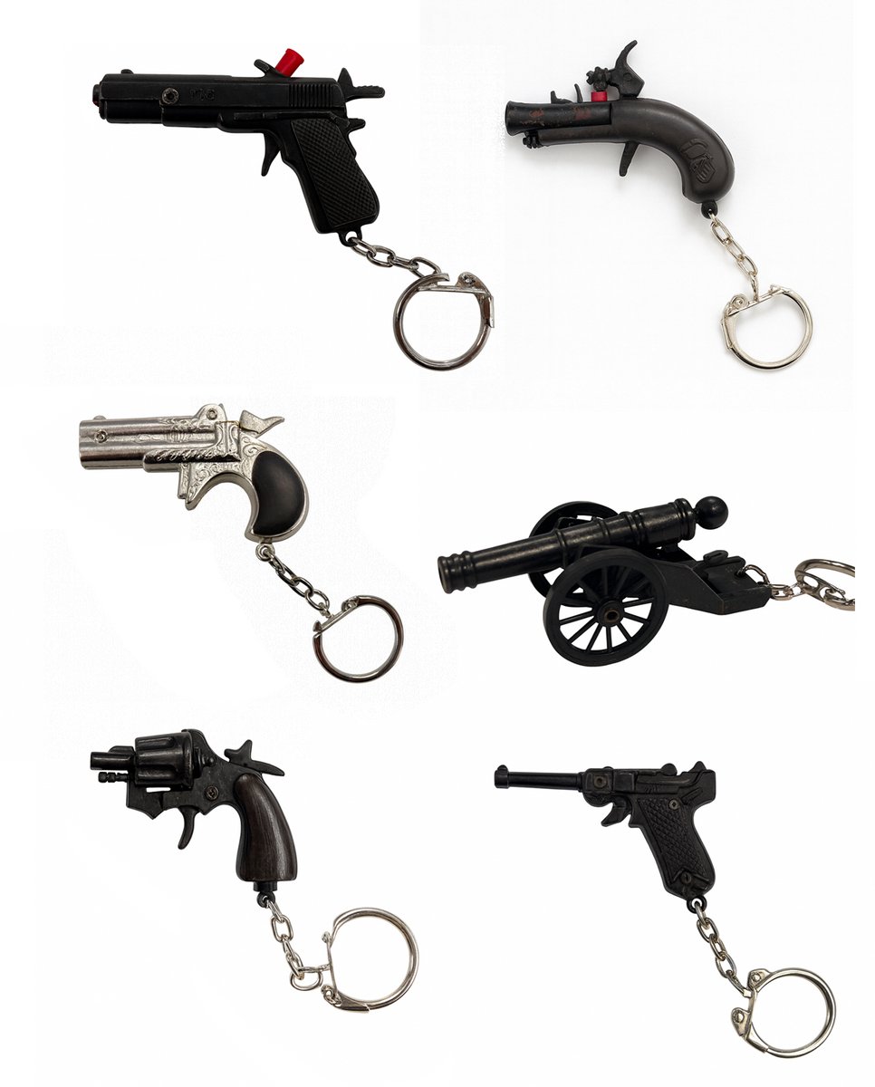 Sleutelhangers SET Pistool & Kanon – Set van 6 Stuks – Kunststof & Metaal – Speelgoed klappertjes pistolen