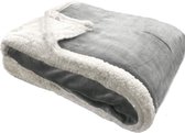 Sorprese Premium Plaid - 150x200 cm - Fleece Deken - Super Zacht, Warm en Donzig - Plaid voor op de Bank, Bed of Woonkamer Decoratie - Lichtgrijs - Cadeau