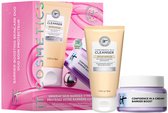 IT Cosmetics Unwrap Skin Barrier Strength - Set van 2 huidverzorgingsproducten - Bevat Barrier Booster Cream van 60 ml en Hydraterende Reiniger van 50 ml
