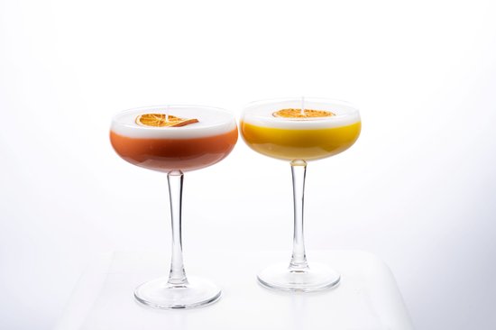 Foto: Yes we candle cocktail kaars cocktail kaarsen set 2 kaarsen pornstar martini kaars geel oranje handgemaakt soja was
