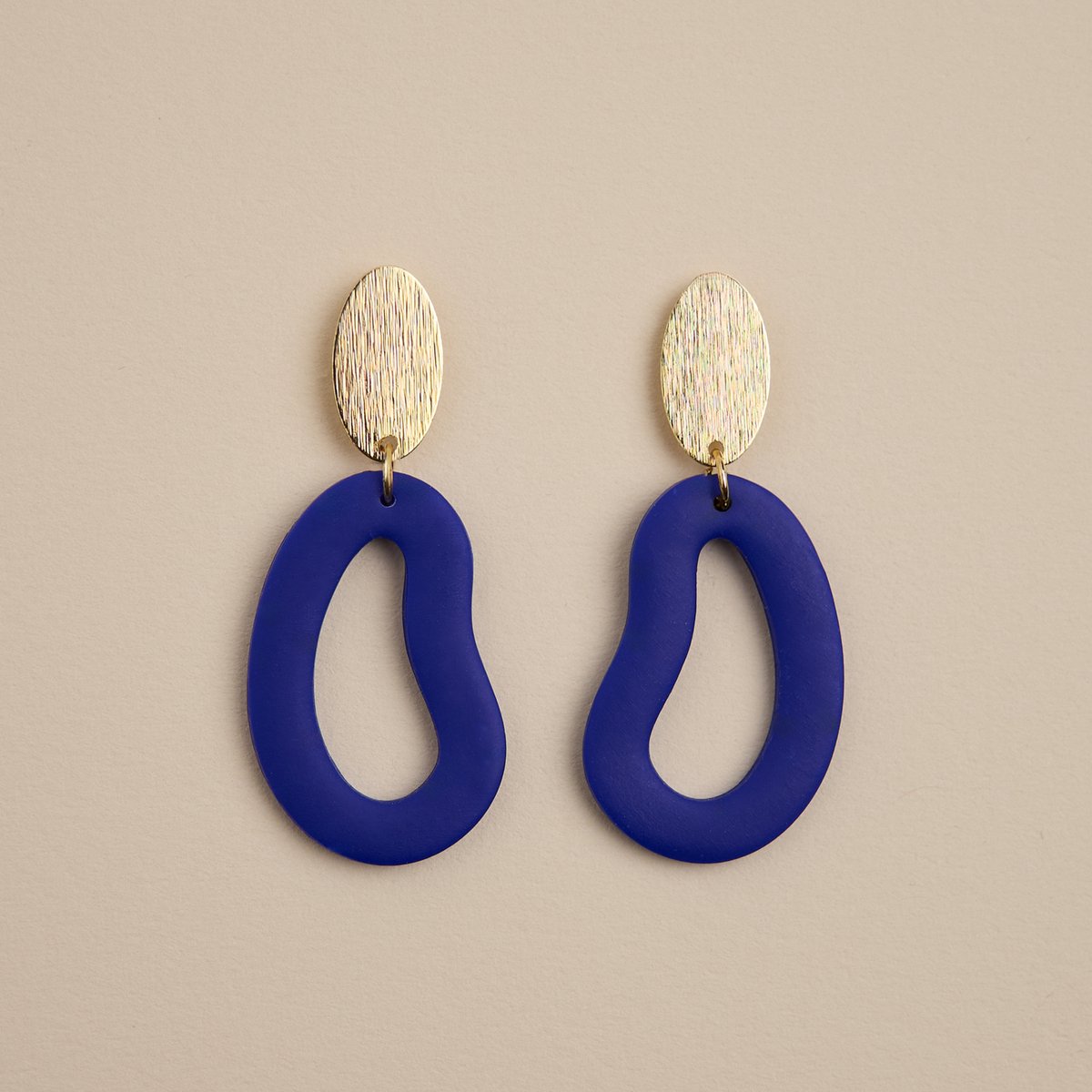 Goud oorbellen -Handgemaakte oorbellen van klei -LYHO Sieraden -4,5 cm -Goud oorbellen / Kleur donkerblauw -Maria earrings -Roestvrij staal -Waterdicht -Nikkel vrij -Kerst cadeau -Sinterklaas cadeau -Valentin -Moederdag