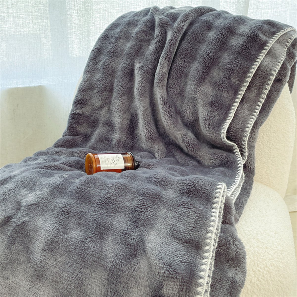 Bubbel fleece deken 150x200 cm – Extra zacht & warm – Plaid voor bank en bed – Donkergrijs