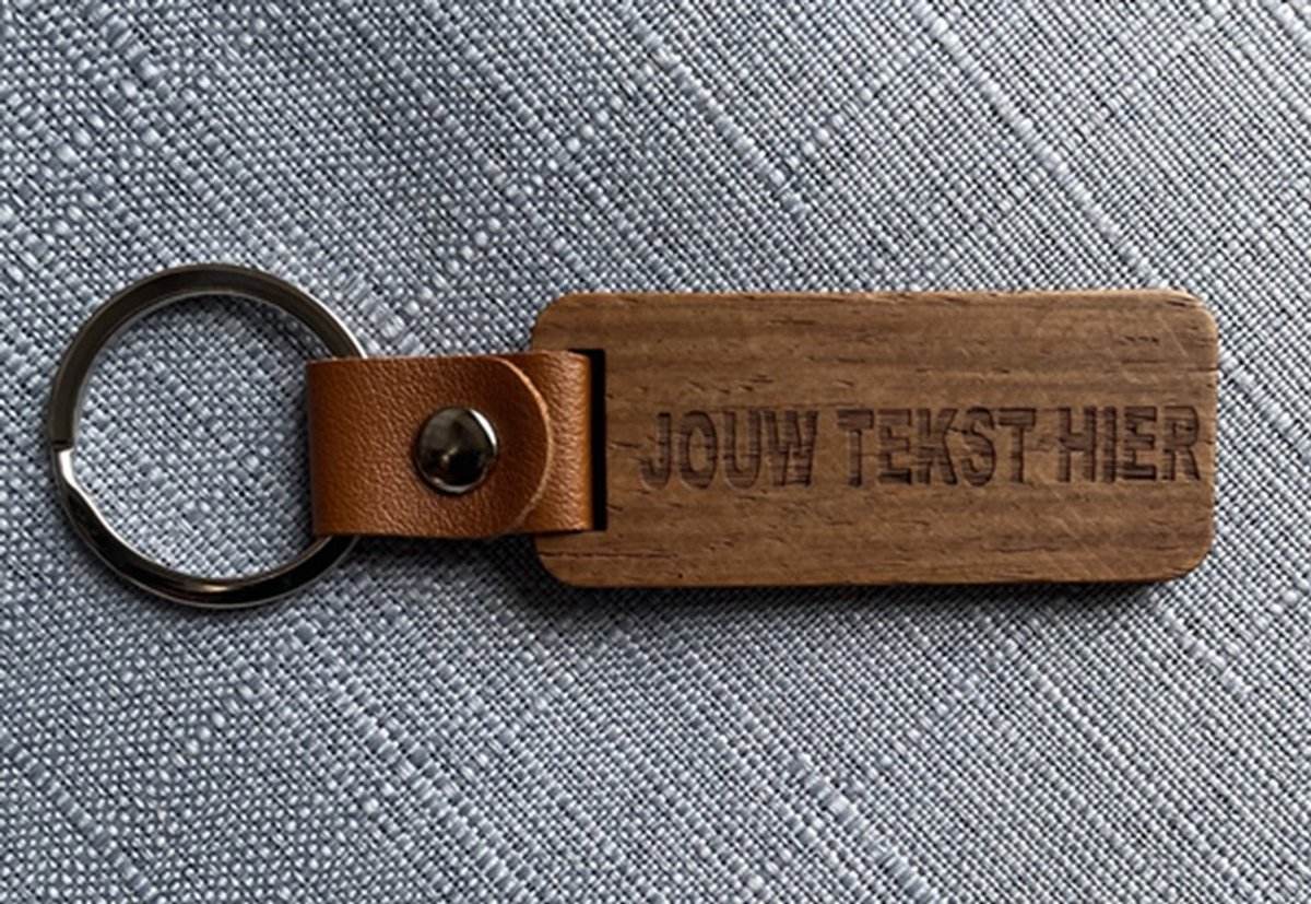 Sleutelhanger van hout en leer-gepersonaliseerd-8 cm x 2,5 cm-NaamopKado