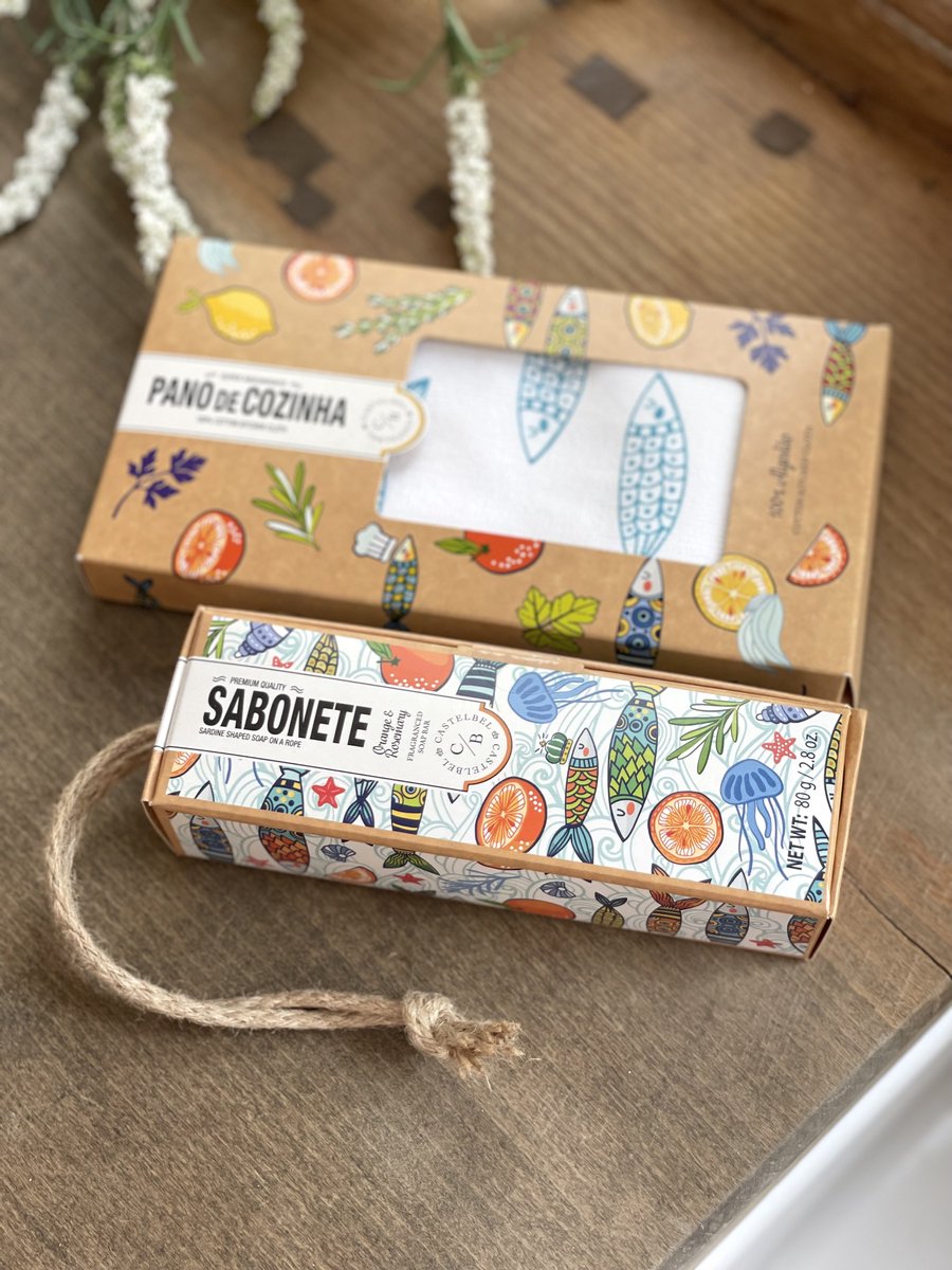 Castelbel Giftset - cadeauset - handzeep met theedoek - soap on a rope rozemarijn sinaasappel orange - keukenhanddoek – Portugal