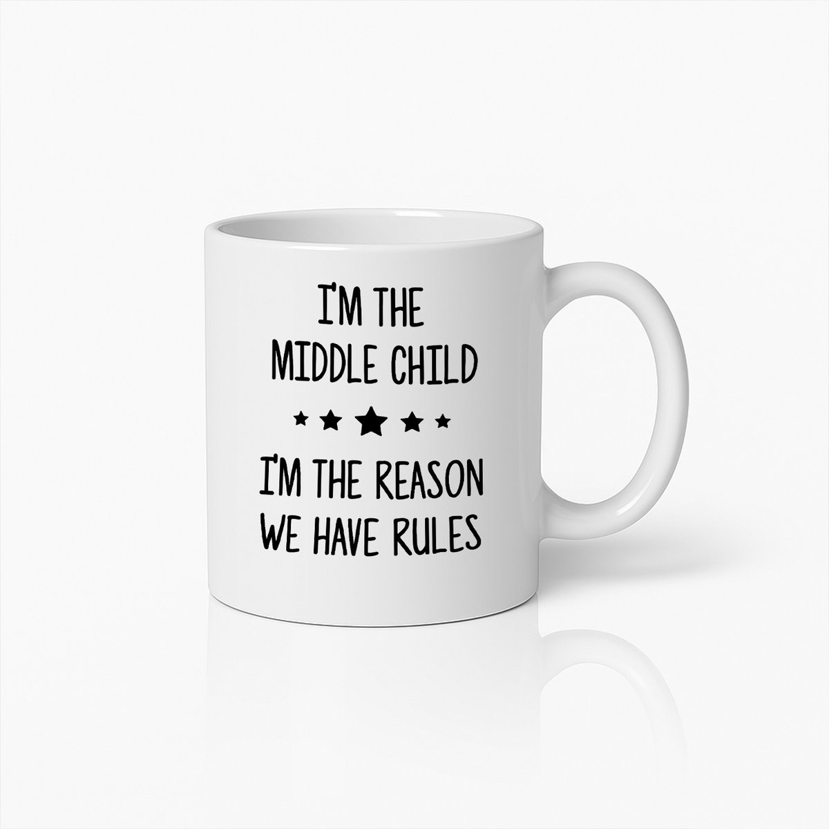 Grappige Middenkind Mok – “Ik Ben de Reden van de Regels” Humoristisch Familiecadeau