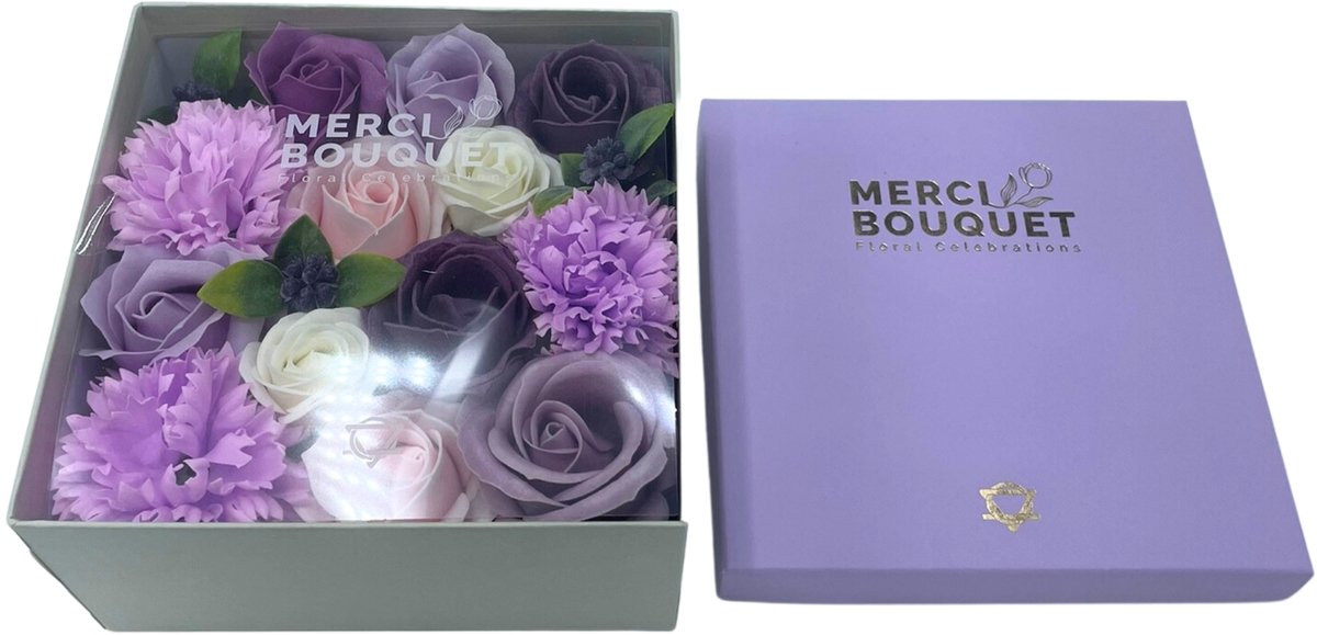 Zeepbloemen Vierkante geschenkdoos Lavendelroos & Anjer