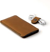 JACCET lederen OnePlus Nord 2 hoesje - Cognac kleur leer met zwart wolvilt - Handmade in Nederland