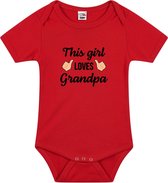 This girl loves grandpa tekst baby rompertje rood meisjes - Cadeau opa - Babykleding 80 (9-12 maanden)