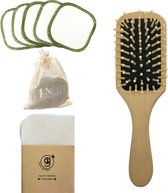 Haar Verzorgingspakket M | 3 Gezichtreinigingsdoeken | 5 Make-up remover Pads | Waszakje | Bamboe Haarborstel | Duurzaam | Minimal Waste
