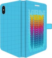 Apple iPhone XS Max Telefoonhoesje - Portemonneehoesje  - Met pasjeshouder - Met Quote - Vibin - Lichtblauw