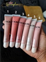 MAX nude lipgloss_ natuurlijke kleur- kleur 1