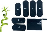 Set van 7: Bamboo herbruikbaar maandverband - zwart - inlegkruisjes - verstelbaar - wasbaar - zacht en comfortabel - lekt niet door - hypo allergeen charcoal bamboe - incl. opbergzakje