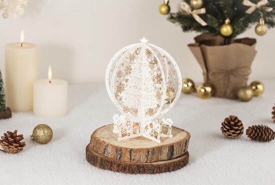 Foto: 2 x 3d pop up kerstkaart met witte kerstbomen en gouden kerststerren met berichten paneel incl enveloppen en 8 feestelijke sluitzegels