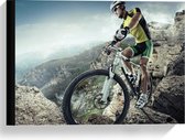 Canvas  - Mountainbiker in de Bergen - 40x30cm Foto op Canvas Schilderij (Wanddecoratie op Canvas)