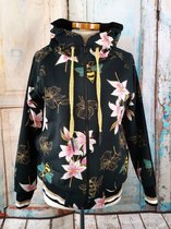 Vest Black Lilly and Gold van PiKa