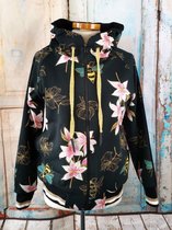 Vest Black Lilly en Gold van PiKa bij Pascal