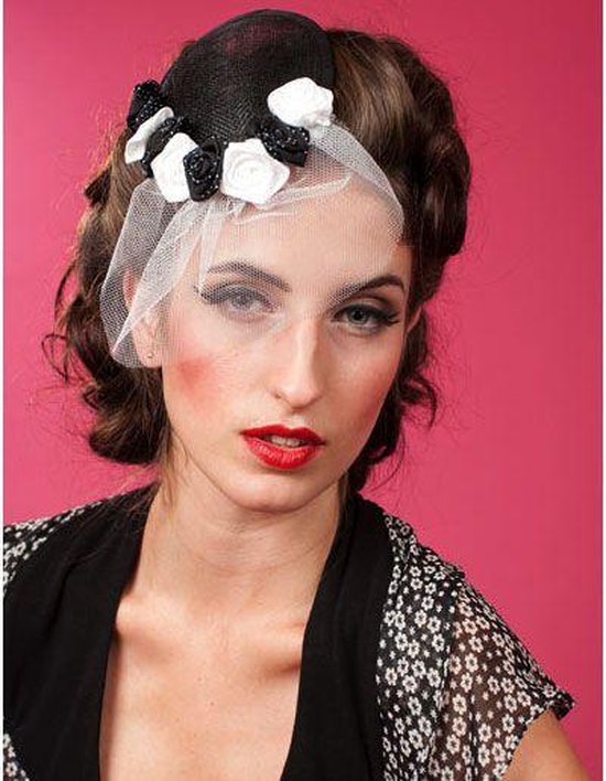 Blanche Lou Fascinator, Zwart en Wit bol