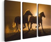 Artaza Canvas Schilderij Drieluik Silhouet Van Twee Paarden - 120x80 - Foto Op Canvas - Canvas Print