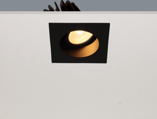 Inbouwspot Venice DL 2808 Zwart - 8x8cm - LED 8W 2700K 680lm - IP44 - Dimbaar > inbouwspot binnen zwart | inbouwspots badkamer zwart | inbouwspot keuken zwart | inbouwspot zwart| spot zwart | led lamp zwart