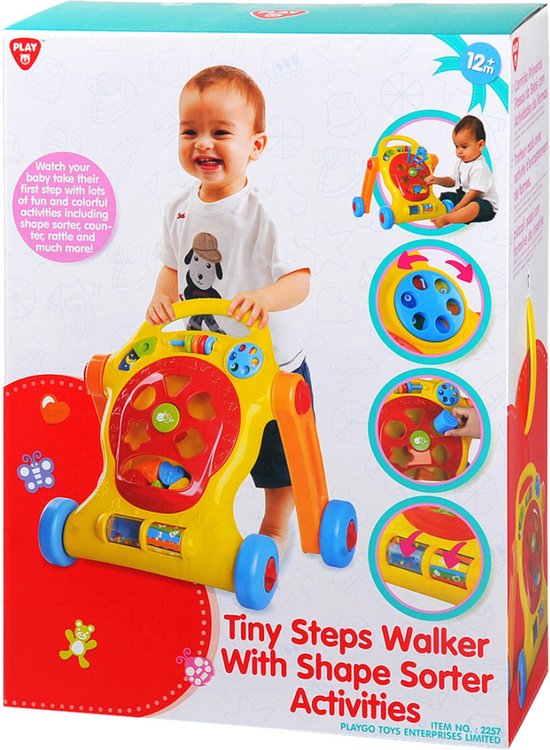 Boîte 'Tiny Steps Walker With Shape Sorter Activities', avec un bébé souriant.