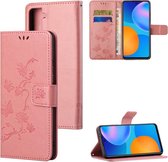 Roze Samsung Galaxy S21 hoesje met bloemen motief en draagkoord