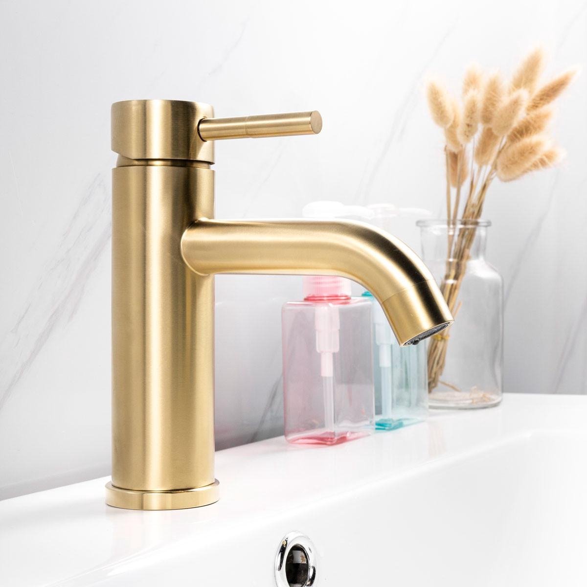 Diamond Line Rocco - Wastafelkraan Laag - Geborsteld Goud - Opbouw - Rond - 1 Greeps