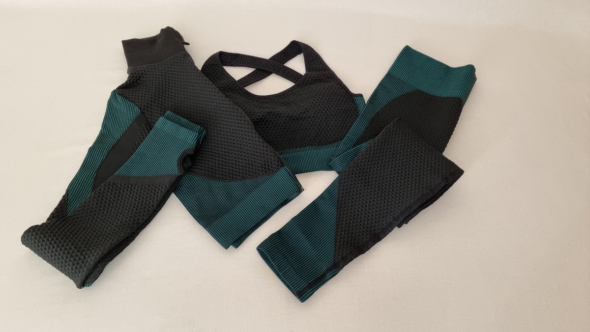 AGYM seamless workout set van 3 zwart/legergroen dames sportkleding