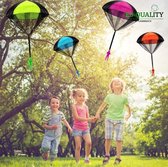 Hand gooien Mini Play Parachute Paratrooper buiten Spelkamer educatief speelgoed van de kinderen Kleur Oranje/Geel/Groen/Rood 4stuks