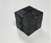 Infinity cube ™ Black – Fidget cube – Fidget toy – Fidget toys – Fidgets - speelgoed jongens – speelgoed meisjes – Anti stress – Pop it – Fidget pad – stressbal – Friemel kubus – Tiktok – Fid