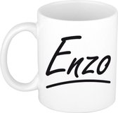 Enzo naam cadeau mok / beker met sierlijke letters - Cadeau collega/ vaderdag/ verjaardag of persoonlijke voornaam mok werknemers