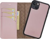 Bouletta - iPhone 13 - Uitneembare leder BookCase Hoesje - Nude Pink