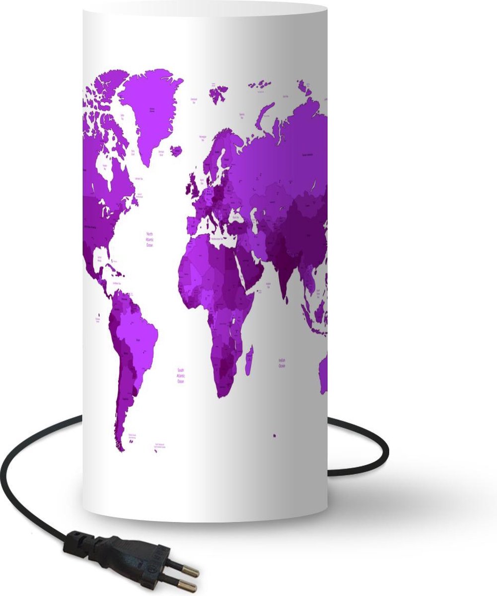 Lamp - Nachtlampje - Tafellamp slaapkamer - Wereldkaart - Simpel - Paars - 33 cm hoog - Ø15.9 cm - Inclusief LED lamp