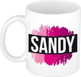 Sandy  naam cadeau mok / beker met roze verfstrepen - Cadeau collega/ moederdag/ verjaardag of als persoonlijke mok werknemers