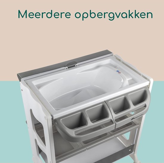 Badkuip en commode in 1 met meerdere opbergvakken.