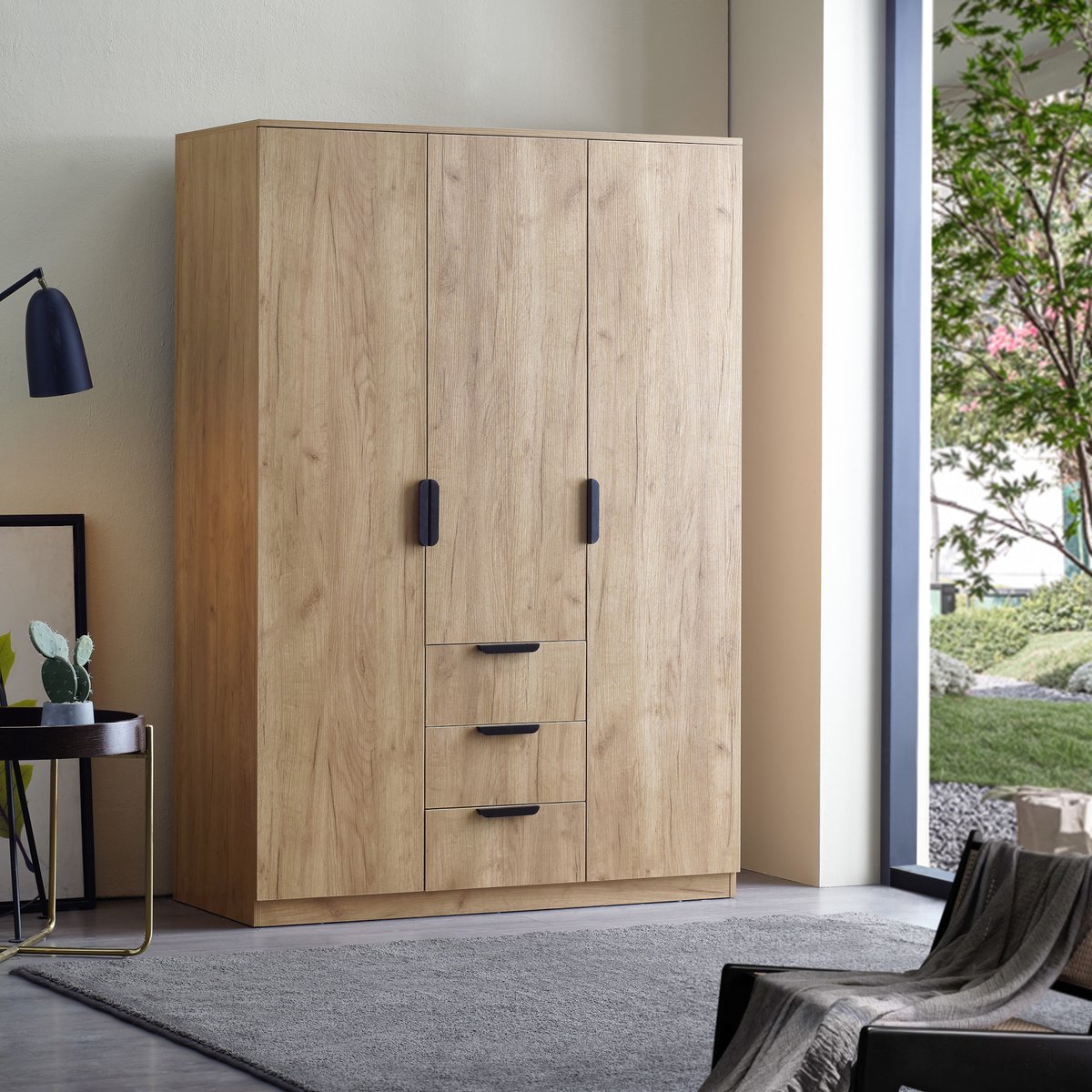 en.casa Kledingkast Eiselfing 176x120x52 cm met 4 vakken en 3 lades eikenkleurig [en.casa]