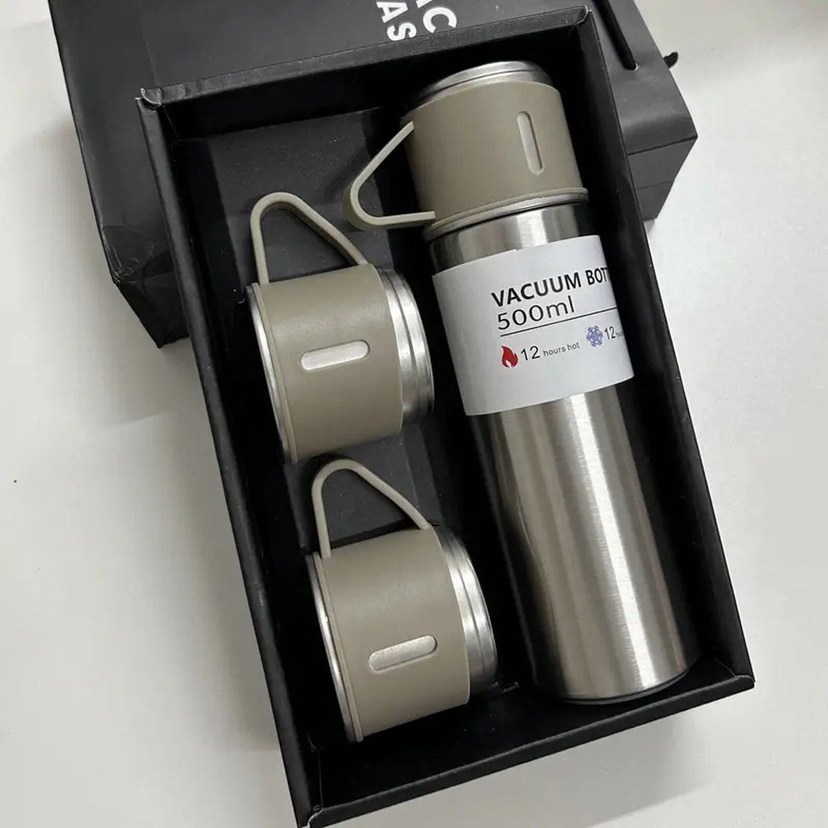Thermo Roestvrijstalen thermosfles, 500 ml, vacuüm-geïsoleerde fles met beker voor koffie, warme en koude drank, set met 3 bekers(Zilver) – foto 3