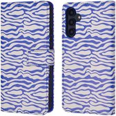iMoshion Hoesje Geschikt voor Samsung Galaxy A54 (5G) Hoesje Met Pasjeshouder - iMoshion Design Bookcase smartphone - Meerkleurig / White Blue Stripes