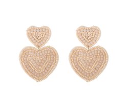 foto van The Jewellery Club - Nove earrings ecru - Oorbellen - Dames oorbellen - Kralen oorbellen - Ecru - 4,5 cm