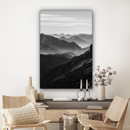 Canvas schilderij 90x140 cm - Wanddecoratie Bergen - Natuur - Mist - Muurdecoratie woonkamer - Slaapkamer decoratie - Kamer accessoires - Schilderijen