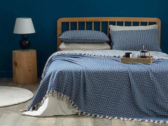 English Home bedsprei - Incl. 2 kussenslopen - 240x260 cm - Blauw